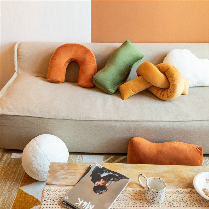MINERVA PILLOW COLLECTION